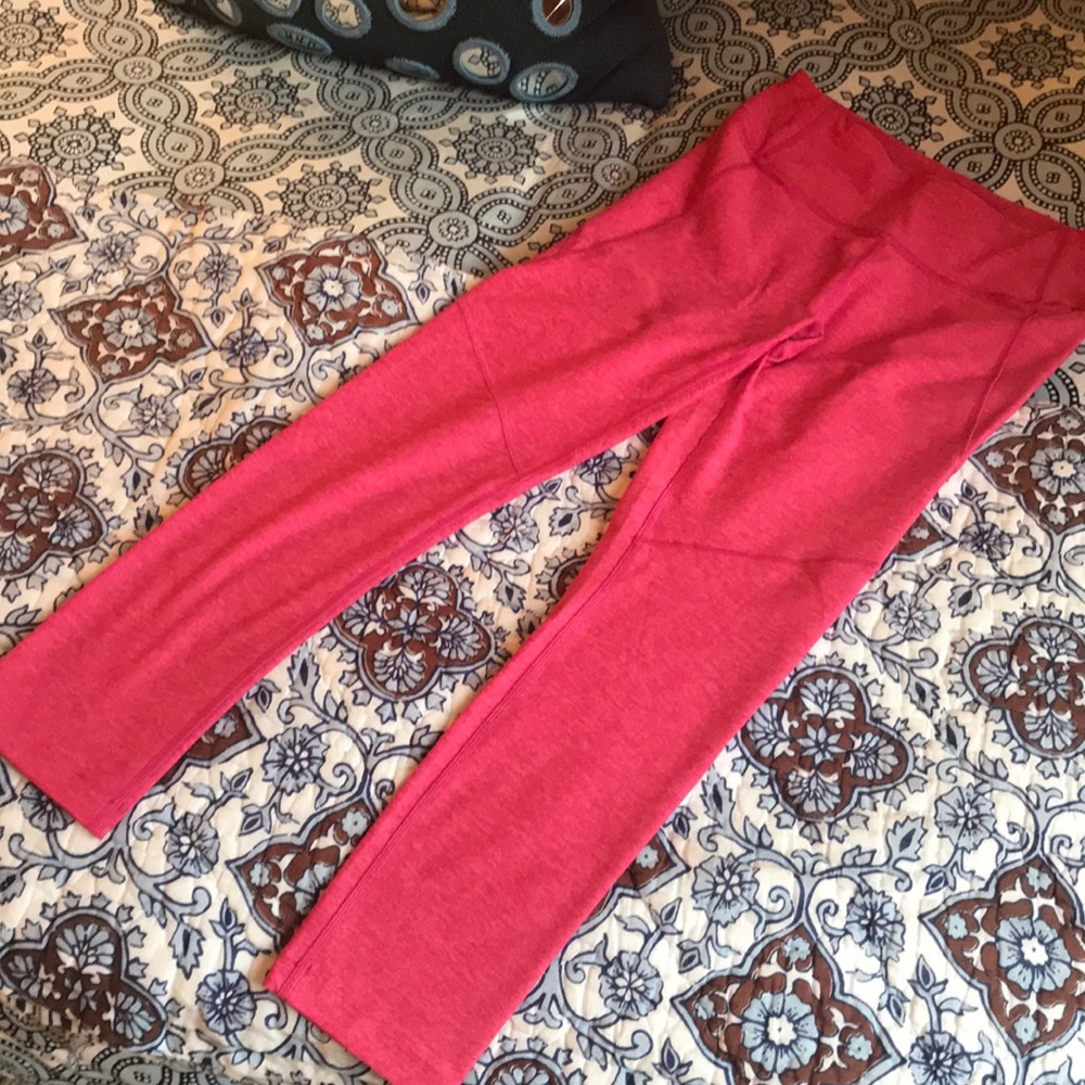 Outdoor Voices 3/4 Warmup Leggings Flamingo